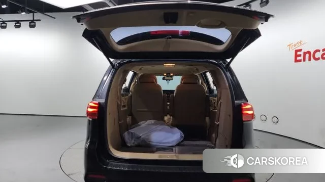 Kia The New Carnival id 2976582 из Кореи 11