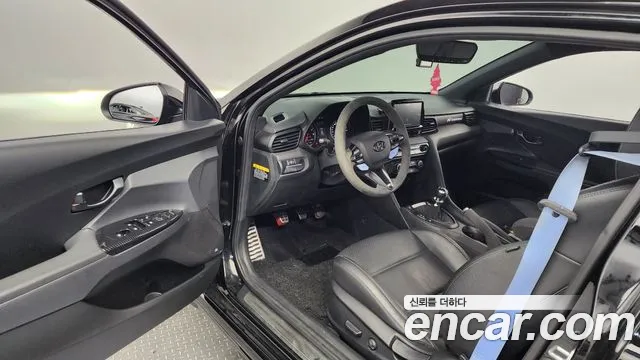 Hyundai Veloster (JS) id 2557057 из Кореи 11
