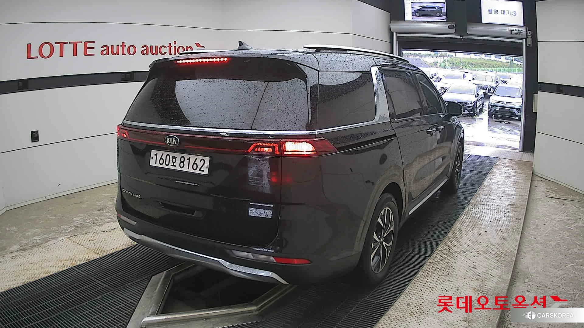 Kia Carnival id 4352408 из Кореи 11