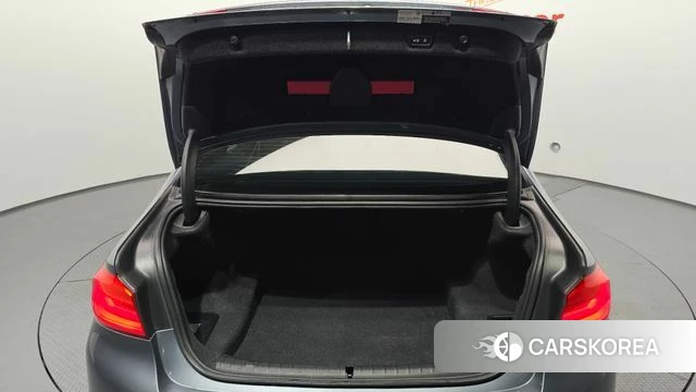 BMW 5 Series (G30) id 4318168 из Кореи 11