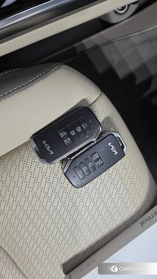 Kia Carnival 4th generation id 4624993 из Кореи 11