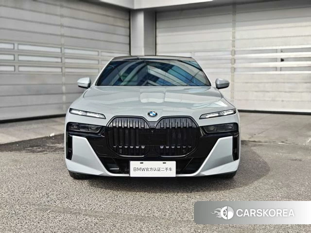 BMW 7 series id 4393439 из Китая 11