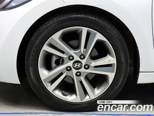 Hyundai Avante AD id 2692734 из Кореи 11