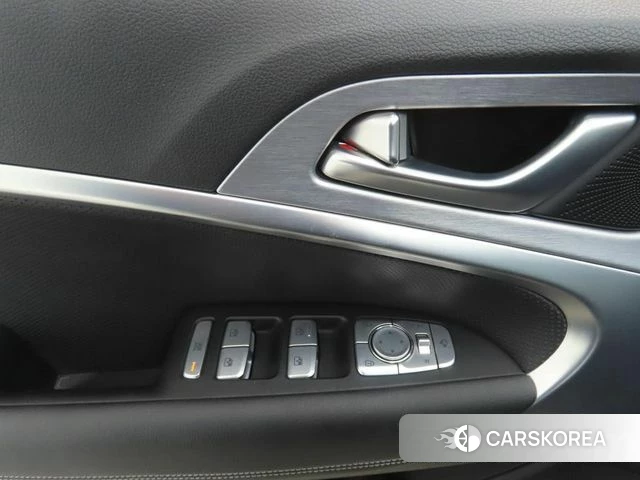 Genesis G70 id 3828710 из Кореи 11