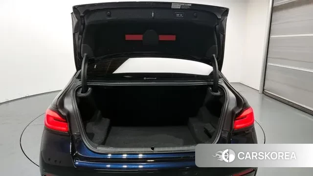 BMW 5 Series (G30) id 2964591 из Кореи 11