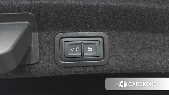 Audi A6 (C8) id 3022895 из Кореи 11