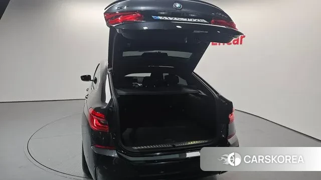 BMW 6 Series GT (G32) id 3382975 из Кореи 11