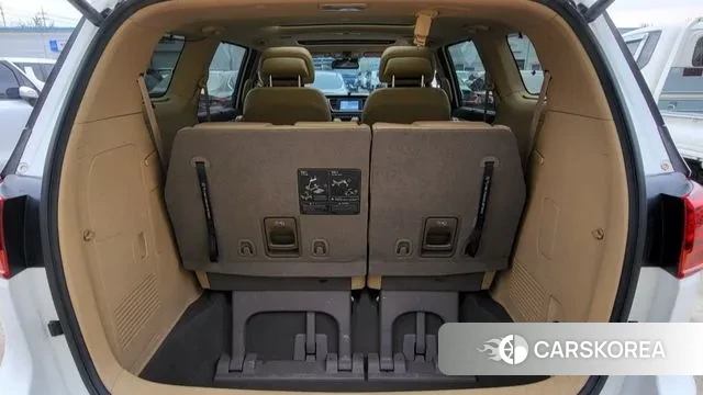 Kia The New Carnival id 2976601 из Кореи 11