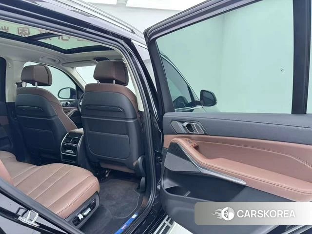 BMW X7 id 4271695 из Китая 11