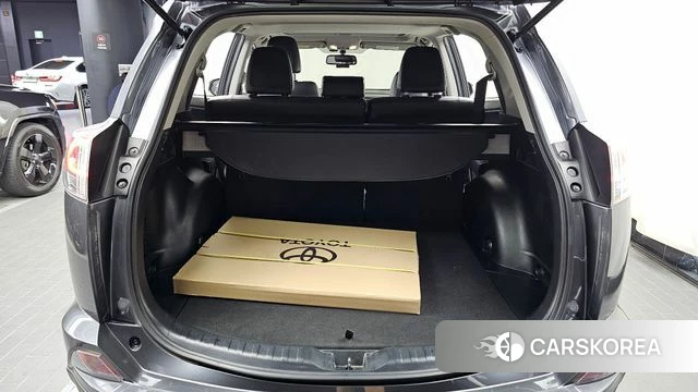 Toyota RAV4 id 4694099 из Кореи 11