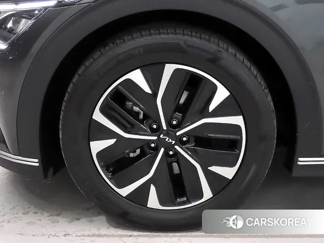 Kia EV6 id 3556378 из Кореи 11