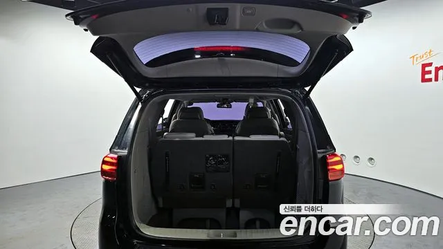 Kia The New Carnival id 2394272 из Кореи 11