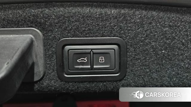 Audi New A6 id 3796160 из Кореи 11