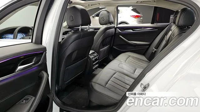 BMW 5 Series (G30) id 2681069 из Кореи 11