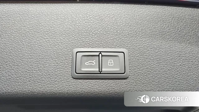 Audi e-Tron id 3787694 из Кореи 11