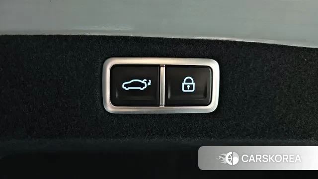 Hyundai Grandeur (GN7) id 3462693 из Кореи 11