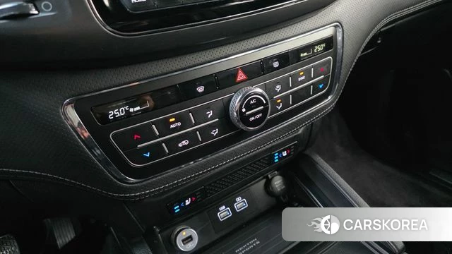 Ssangyong The New Rexton Sports Cannes id 3839307 из Кореи 11