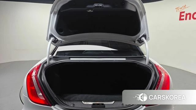 Jaguar All New XJ id 4620413 из Кореи 11