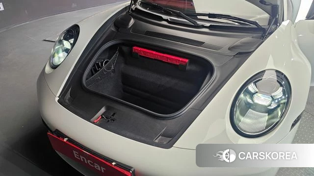 Porsche 911(992) id 4475614 из Кореи 11