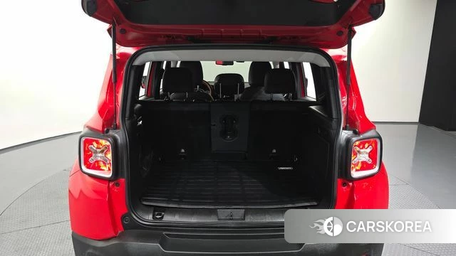 Jeep Renegade id 4269418 из Кореи 11