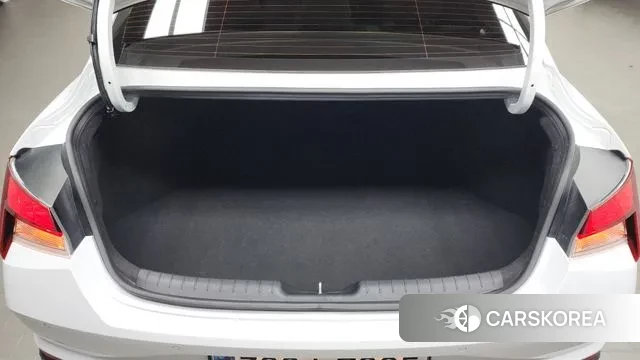 Hyundai Avante (CN7) id 3269561 из Кореи 11