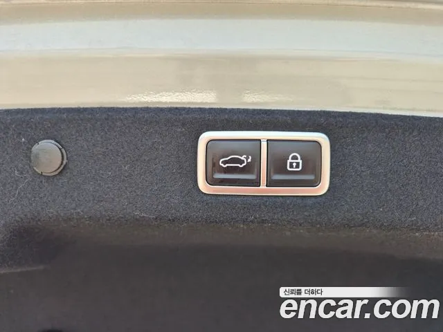 Hyundai Grandeur (GN7) id 2698141 из Кореи 11