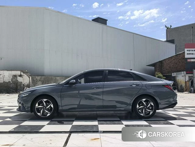 Hyundai Elantra id 4291365 из Китая 11
