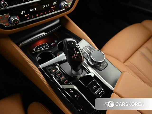 BMW 5 Series (G30) id 4602994 из Кореи 11