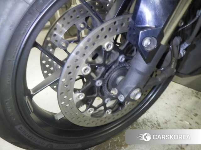 Honda CBR650R id 3947024 из Японии 11