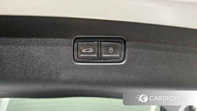 Genesis GV70 id 4302956 из Кореи 11
