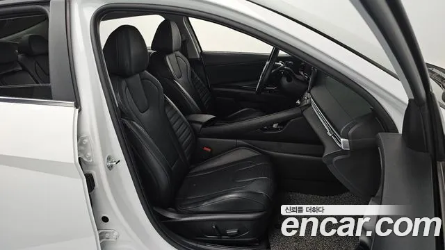 Hyundai Avante Hybrid (CN7) id 2658167 из Кореи 11