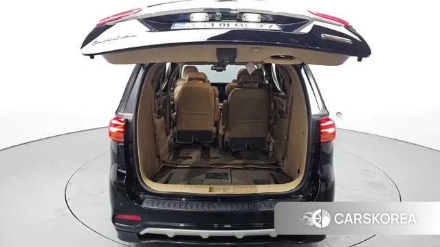 Kia The New Carnival id 3563108 из Кореи 11