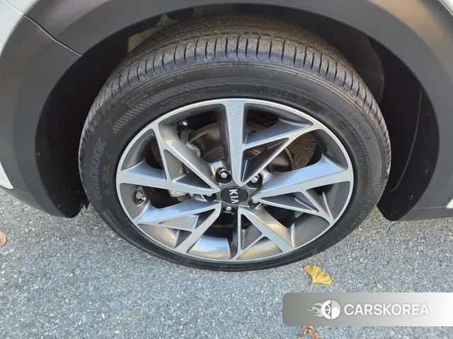 Kia The New Niro id 3422397 из Кореи 11