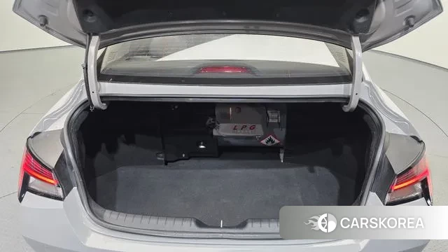 Hyundai Avante (CN7) id 3640654 из Кореи 11