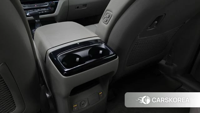 Kia The New Carnival id 4317832 из Кореи 11