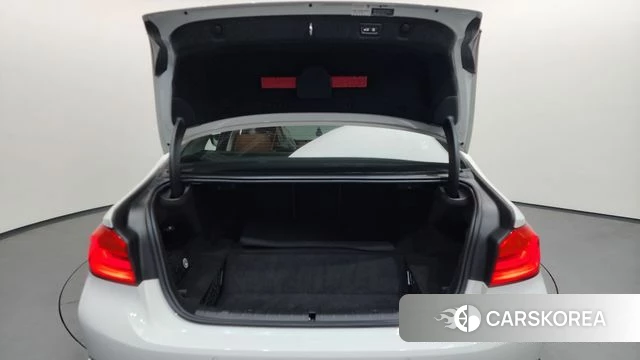 BMW 5 Series (G30) id 3873116 из Кореи 11