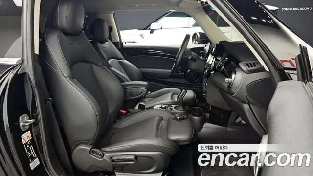 Mini Cooper Electric id 2743489 из Кореи 11