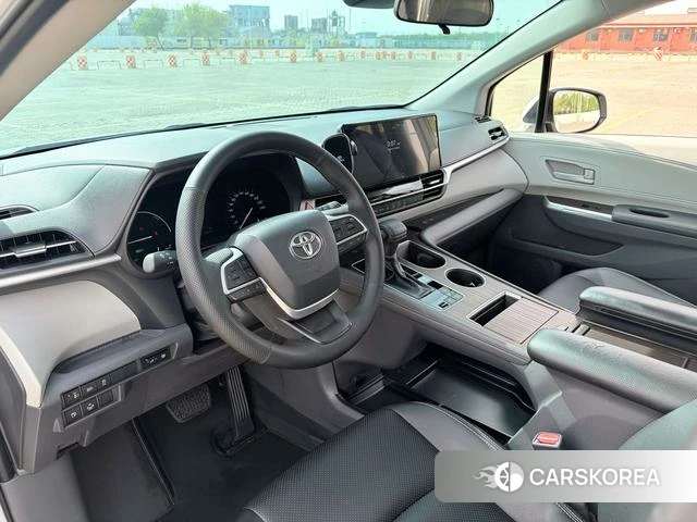 Toyota Saina id 4272926 из Китая 11