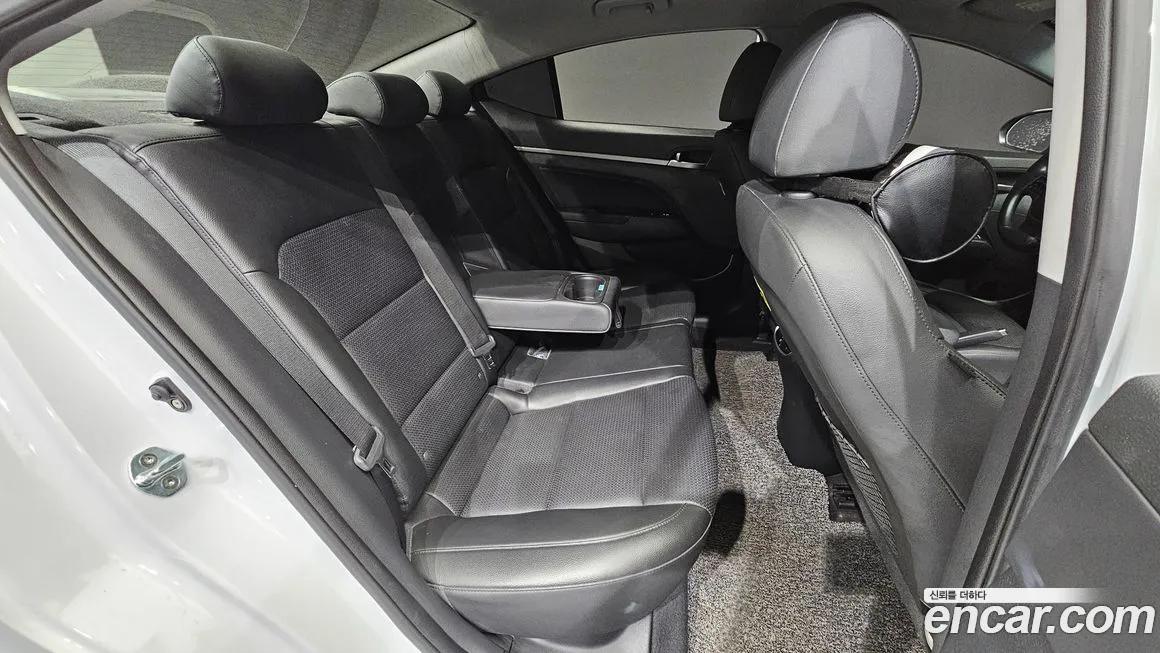 Hyundai Avante AD id 2045154 из Кореи 11