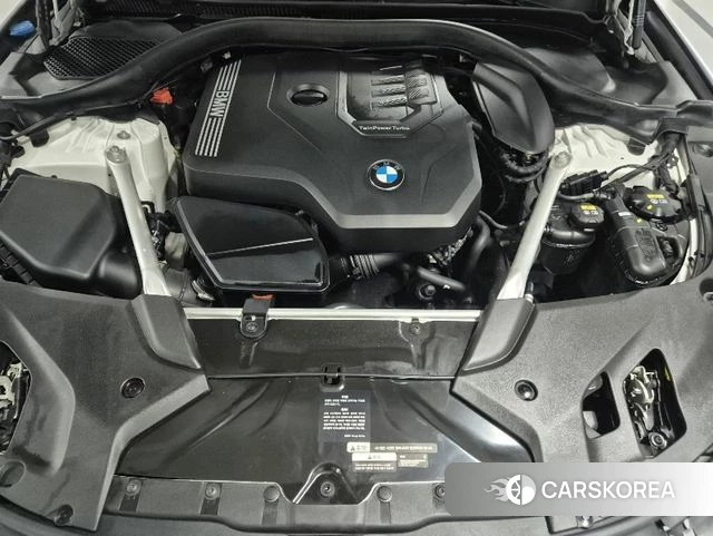 BMW 5 Series (G30) id 4918230 из Кореи 11