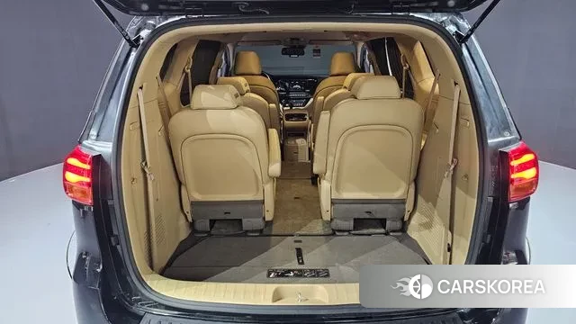 Kia The New Carnival id 3096006 из Кореи 11