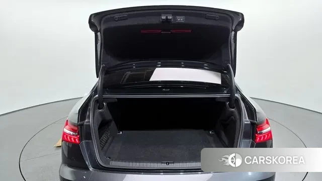 Audi A6 (C8) id 3592601 из Кореи 11