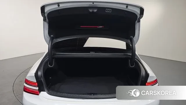 Genesis G80 (RG3) id 3473845 из Кореи 11