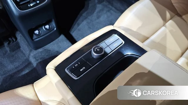 Kia K7 Premier Hybrid id 4196732 из Кореи 11