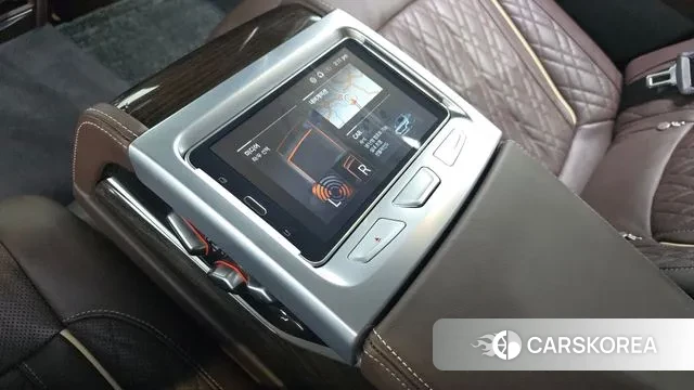 BMW 7 Series (G11) id 3777975 из Кореи 11