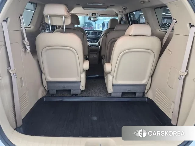 Kia The New Carnival id 3578596 из Кореи 11