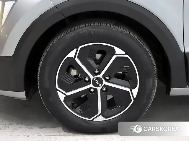 Kia Di Ol Nu Niro id 3643653 из Кореи 11