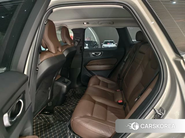 Volvo XC60 id 4220895 из Китая 11
