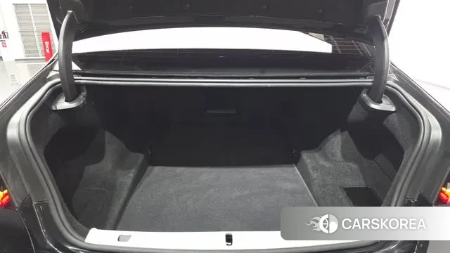 BMW 7 Series (G11) id 3586589 из Кореи 11