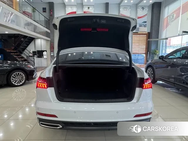 Audi A6 (C8) id 3733547 из Кореи 11